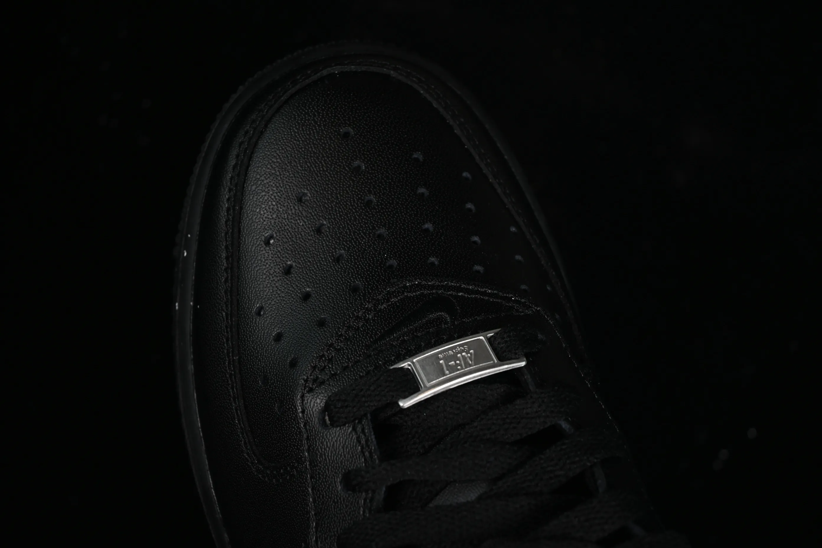 All categories Nk Air Force 1 Air Force series Nk Air Force 1 Mid Air Force mid-top Supreme x Nk Air Force 1 Mid joint model Air Force One mid-top casual sneakers FZ8784-001